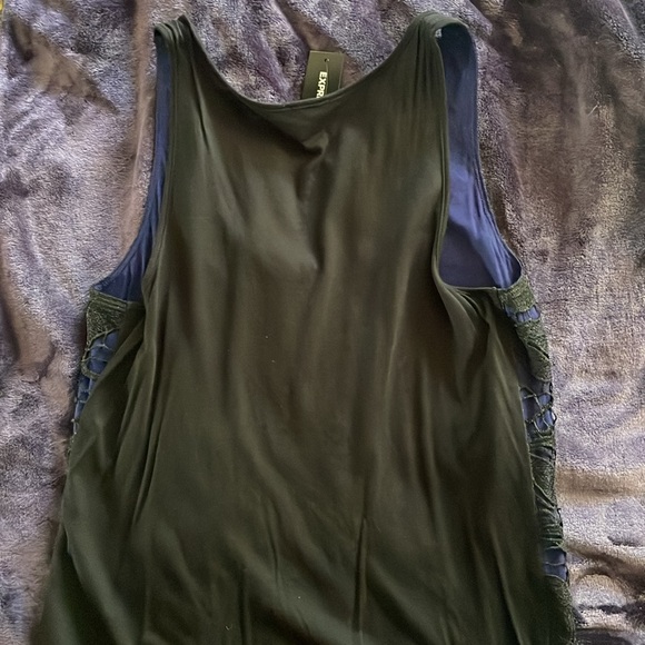 Women’s Express Navy/Black Sequins Tank Top - NWT - Size S - Picture 6 of 6